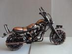 Miniatuur model motor van metalen onderdelen, Verzamelen, Verzenden, Zo goed als nieuw, Motoren