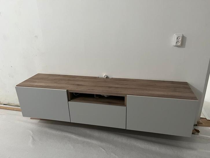 Besta TV-meubel IKEA, Huis en Inrichting, Kasten | Televisiemeubels, Zo goed als nieuw, Minder dan 100 cm, 25 tot 50 cm, Ophalen