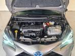 Toyota Yaris 1.5 Hybrid Bi-Tone, Auto's, Toyota, Te koop, Zilver of Grijs, 1050 kg, Geïmporteerd