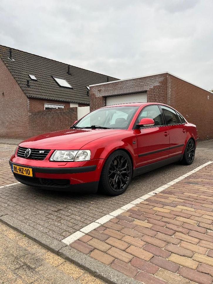 VW Passat 3B 4.0 W8 op kenteken & NAP correct APK nieuw, Auto's, Oldtimers, Particulier, ABS, Achteruitrijcamera, Airbags, Alarm