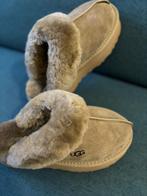 Uggs Slippers - Nieuw in doos, Kleding | Dames, Schoenen, UGG, Nieuw, Ophalen of Verzenden, Pantoffels of Sloffen
