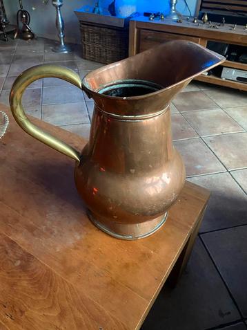 Koperen Vazen en Kannen - Decoratief beschikbaar voor biedingen
