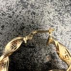 14k gouden wokkels oorbellen versace model, Ophalen of Verzenden, Zo goed als nieuw, Goud