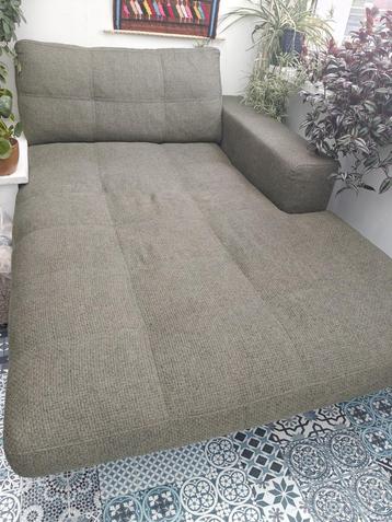 GRATIS Donkergroene Chaise Longue beschikbaar voor biedingen