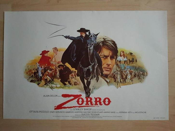 filmaffiche Alain Delon Zorro 1975 cinema affiche filmposter, Verzamelen, Posters, Zo goed als nieuw, Film en Tv, A1 t/m A3, Rechthoekig Liggend
