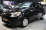 Renault Twingo 1.2 Authentique / NAP / airco / nwe apk, Voorwielaandrijving, Twingo, Gebruikt, 4 cilinders