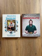 2 x kookboek Jamie Oliver, Ophalen of Verzenden, Gelezen