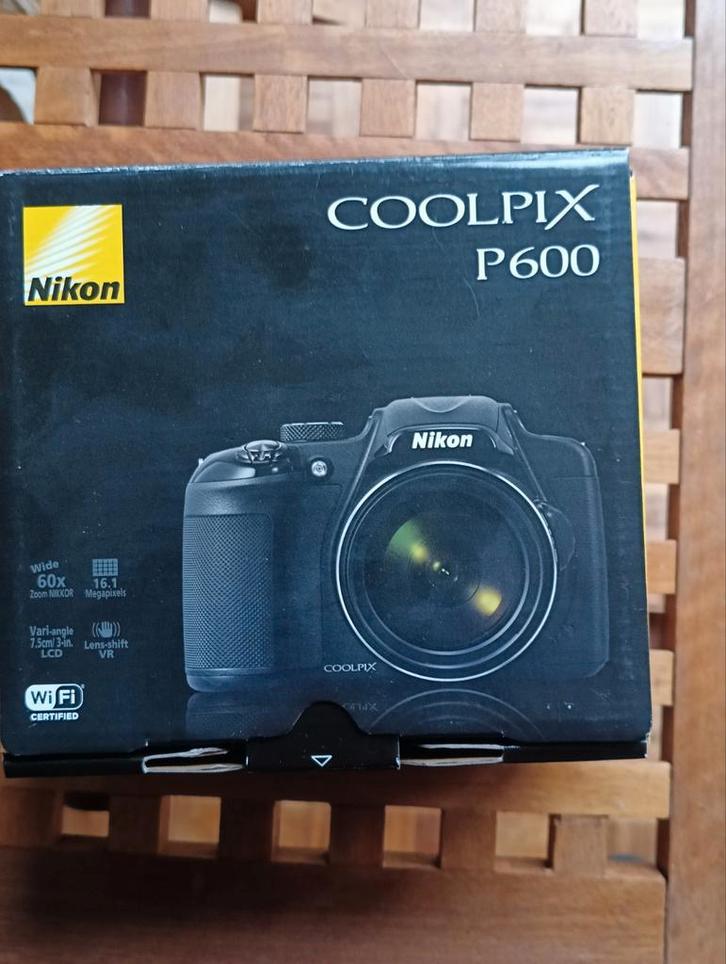 Mooie Nikon Coolpix p600, 60x optische zoom, Audio, Tv en Foto, Fotocamera's Digitaal, Gebruikt, Nikon, 8 keer of meer, Ophalen of Verzenden