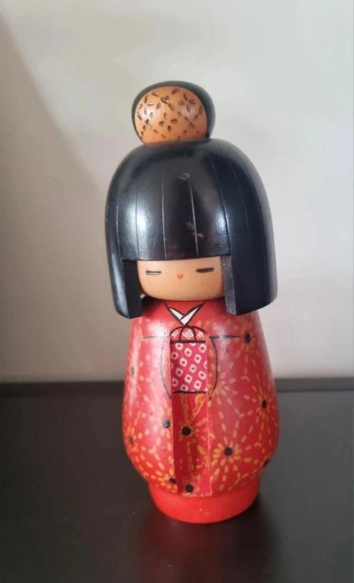 Creatieve kokeshi van Kazuo Takamizawa (1927-), Antiek en Kunst, Kunst | Niet-Westerse kunst, Verzenden