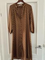 Jurk van Zara mt XL, Ophalen of Verzenden, Zo goed als nieuw, Onder de knie