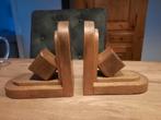 Art deco houten boekensteunen met kubus decoratie, Ophalen of Verzenden