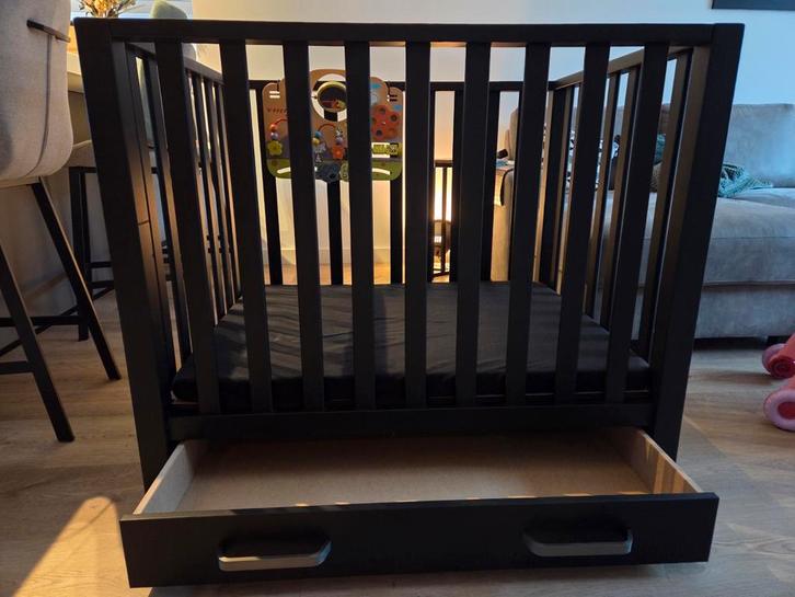 TWF Babybox met lade zwart, Kinderen en Baby's, Boxen, Gebruikt, Ophalen