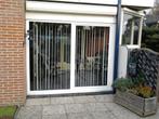 Voorraad. 2 delige schuifpuien wit kunststof 1900 x2000