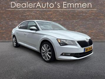 Skoda Superb 1.4 TSI ECC LM VELGEN NAVIGATIE CRUISE beschikbaar voor biedingen