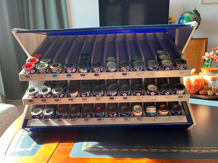 Revell email color verf display, Hobby en Vrije tijd, Modelbouw | Overige, Zo goed als nieuw, Ophalen of Verzenden