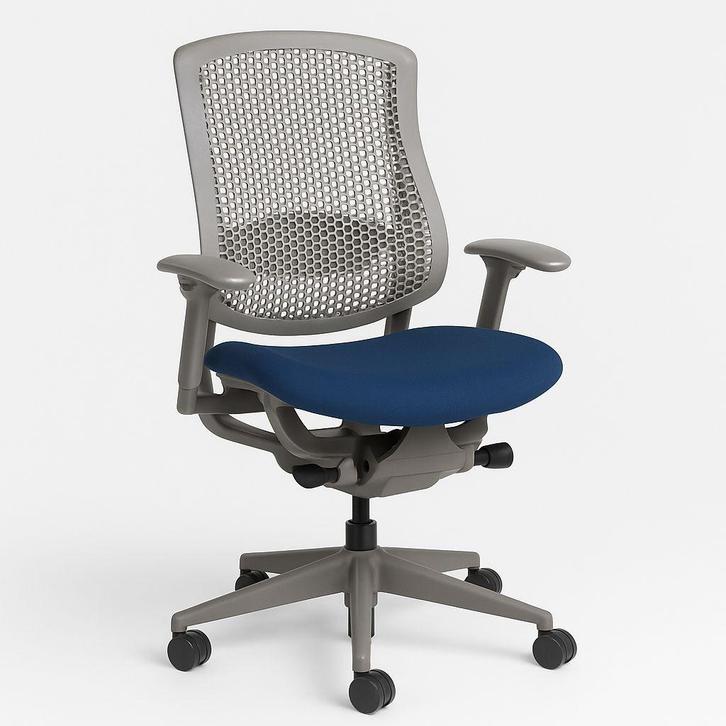 Herman Miller Celle – Grijs – Blauwe zitting - Refurbished, Huis en Inrichting, Bureaustoelen, Grijs, Ergonomisch, Ophalen of Verzenden