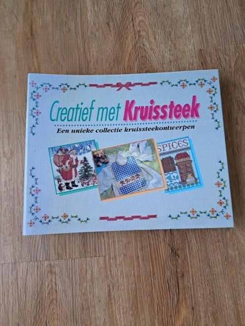 creatief met kruissteek, Boeken, Hobby en Vrije tijd, Nieuw, Borduren en Naaien, Ophalen of Verzenden