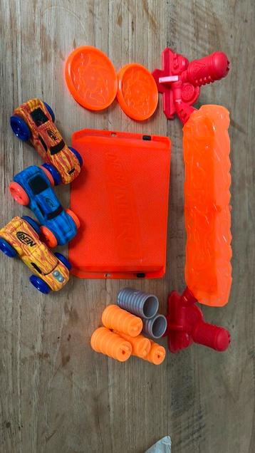 Nerf nitro autootjes en enkele onderdelen beschikbaar voor biedingen