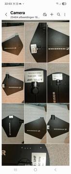 Vlaggen en microfoons, Ophalen, Zo goed als nieuw, Minder dan 10 m², Laminaat