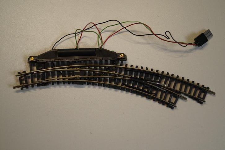 roco N spoor bochtwissel Elek, Hobby en Vrije tijd, Modeltreinen | N-Spoor, Zo goed als nieuw, Rails, Gelijkstroom of Wisselstroom
