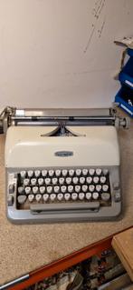 Triumph Typemachine - Vintage, Diversen, Typemachines, Ophalen of Verzenden, Gebruikt