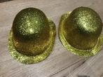 2x goud kleurige bolhoed carnaval, Kleding | Heren, Carnavalskleding en Feestkleding, Carnaval, Overige maten, Ophalen of Verzenden