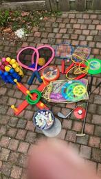 Buitenspeelgoed badminton bowlen stoepkrijt golf tennis...., Ophalen of Verzenden, Zo goed als nieuw