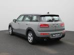 Mini Mini Clubman 1.5 Cooper Essential AUTOMAAT | Navigatie, Gebruikt, Zilver of Grijs, 17 km/l, 1300 kg