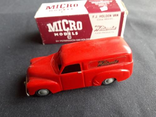 Holden FJ Van Watsonia ’53 rood, 1:43 Micro Models, Hobby en Vrije tijd, Modelauto's | 1:43, Nieuw, Auto, Overige merken, Ophalen of Verzenden