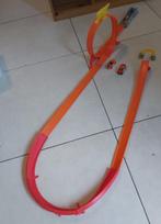 Leuke Hotwheels baan met looping en autos (Baan B), Racebaan, Ophalen of Verzenden, Zo goed als nieuw, Zelf te bouwen