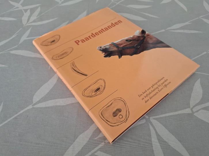 PAARDENTANDEN  –Gebitsproblemen en Leeftijdschatting Paarden, Boeken, Dieren en Huisdieren, Zo goed als nieuw, Paarden of Pony's