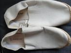 Schoenen heren maat 46 crème stof, Wit, Overige typen, Ophalen of Verzenden, Zo goed als nieuw