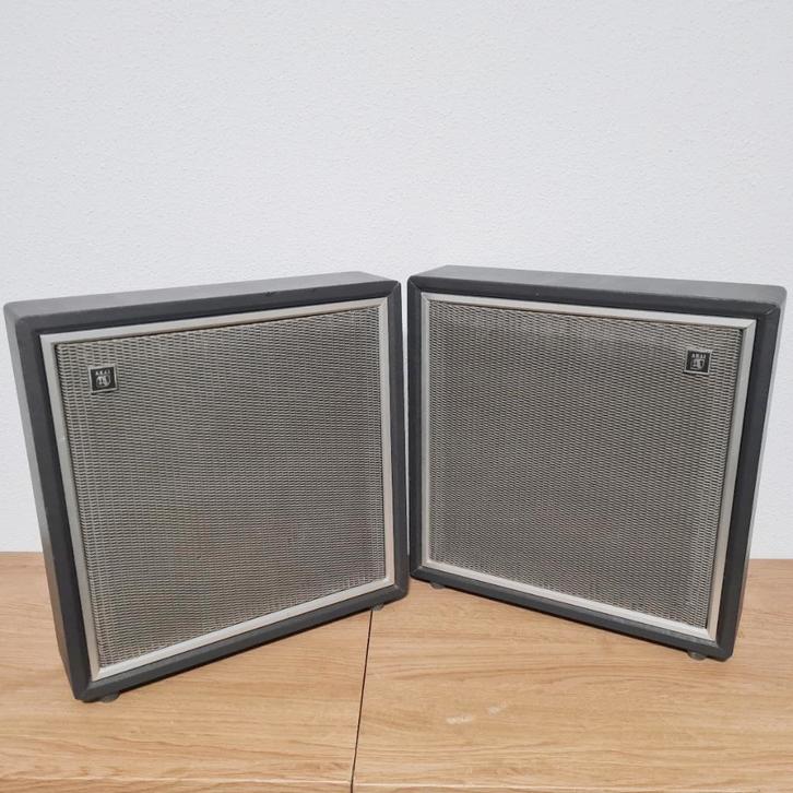Akai SS-30 vintage tapedeck speaker set. In zeer mooie staat, Audio, Tv en Foto, Luidsprekers, Zo goed als nieuw, Front, Rear of Stereo speakers