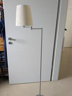 Staande lamp met roomkleurige stoffen kap., Ophalen, 100 tot 150 cm, Zo goed als nieuw, Metaal