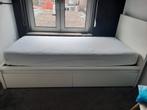 Malm bed met lades, Ophalen, Gebruikt, 90 cm, Eenpersoons