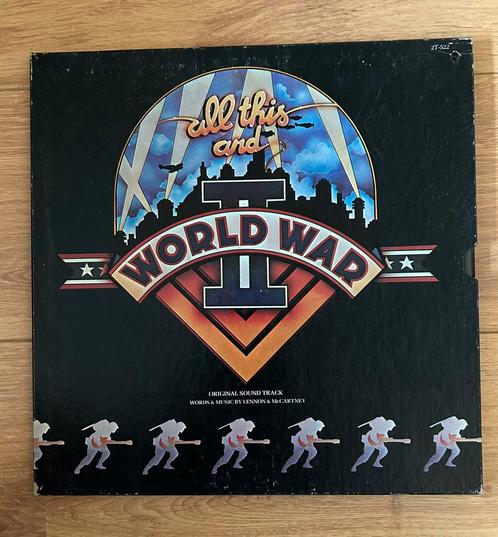 2LP all this and World War II met tekst-/picture book, Cd's en Dvd's, Vinyl | Hardrock en Metal, Zo goed als nieuw, Ophalen of Verzenden