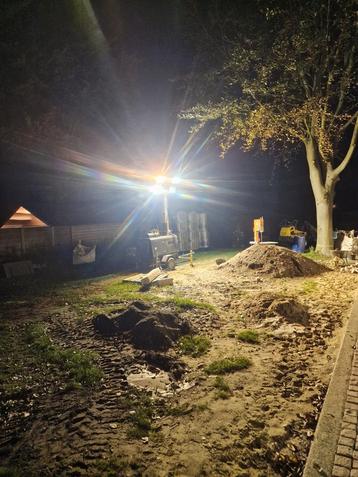 Aggregaat met verlichting beschikbaar voor biedingen