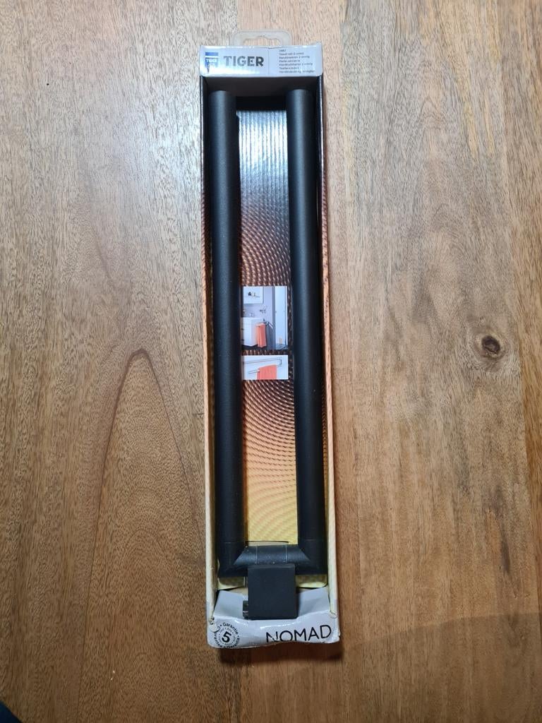 Tiger Nomad Handdoekrek - 2 Armig - Zwart, Minder dan 50 cm, Overige typen, Nieuw, Ophalen of Verzenden