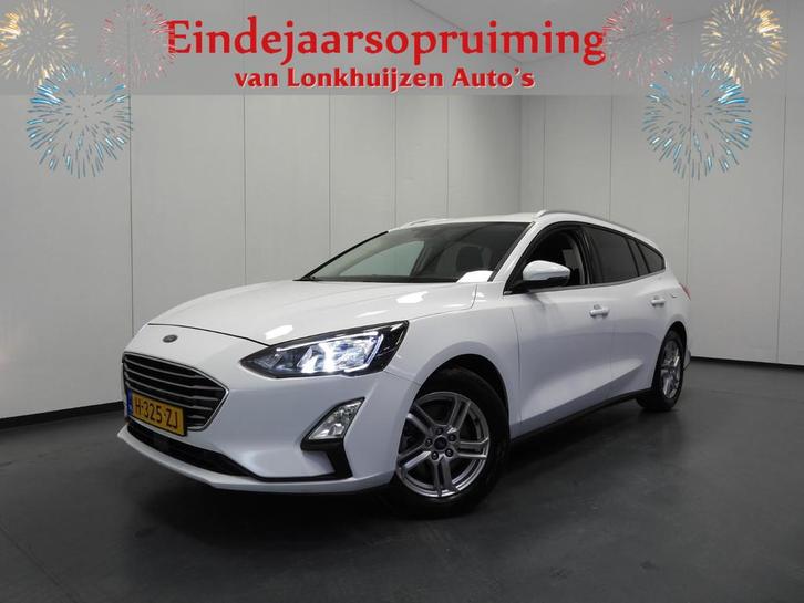 Ford Focus Wagon 1.0 EcoBoost Trend Business NAVI/TREKH/LED/, Auto's, Ford, Bedrijf, Te koop, Focus, ABS, Airbags, Airconditioning