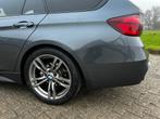 BMW 3 Serie Touring M Sport – All-Black | Automaat | Leder, Auto's, Automaat, Zwart, Stationwagon, Particulier