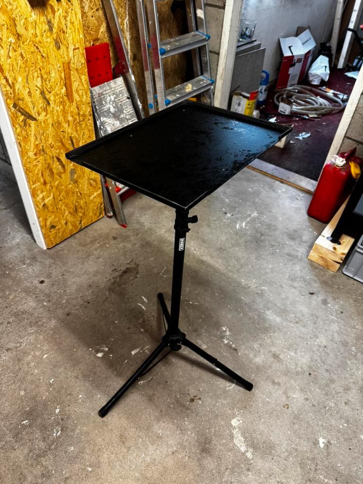 Beamer tafel, Audio, Tv en Foto, Diaprojectors, Zo goed als nieuw, Ophalen