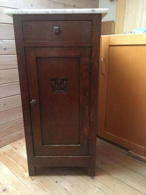 Nachtkastje, vintage, Huis en Inrichting, Slaapkamer | Nachtkastjes, Gebruikt, Minder dan 45 cm, Hout, Ophalen