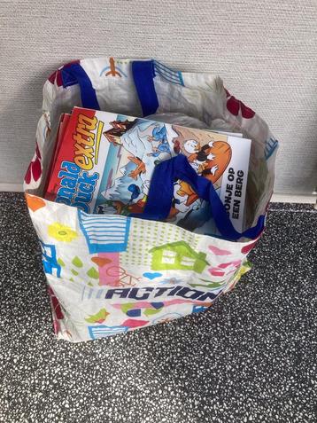 Bigshopper vol met>300 (vooral) Donald Duck Extra weekbladen beschikbaar voor biedingen