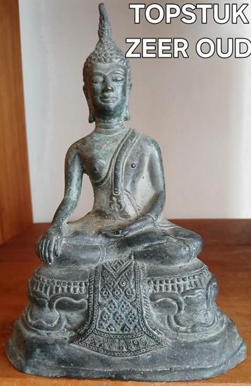 Zeer oude Thaise Boeddha in Sukhothai-stijl  beschikbaar voor biedingen