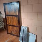 Donkere bruine hardhouten eettafel ., Ophalen, Eikenhout, 50 tot 100 cm, Zo goed als nieuw