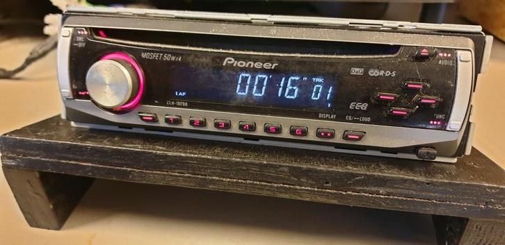 Pioneer autoradio zonder bleuthooth en USB En AUX, Auto diversen, Autoradio's, Zo goed als nieuw, Ophalen of Verzenden