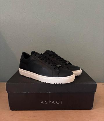 Aspact sneakers zwart/wit nieuw in doos maat 39 beschikbaar voor biedingen