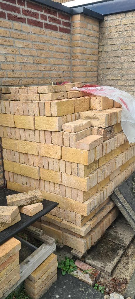 bakstenen geel jaren 60, Doe-het-zelf en Verbouw, Metselstenen, Nieuw, Bakstenen, Ophalen