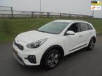 Kia Niro kia niro Plugin Hybrid Automaat airco trekhaak navi, Auto's, 8 kWh, Gebruikt, Euro 6, Leder en Stof