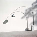 Originele FLOS Arco Booglamp - Wit Marmer, Huis en Inrichting, Lampen | Vloerlampen, Ophalen, 200 cm of meer, Design, Zo goed als nieuw